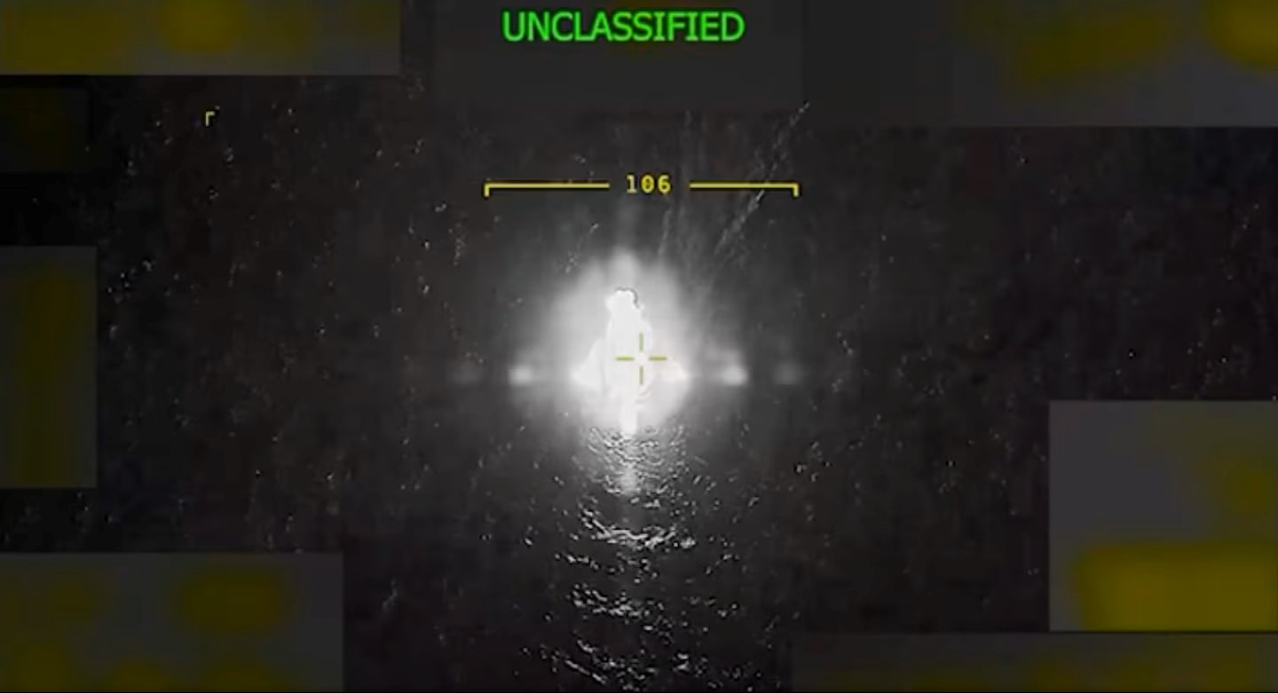 attack image boat Trump